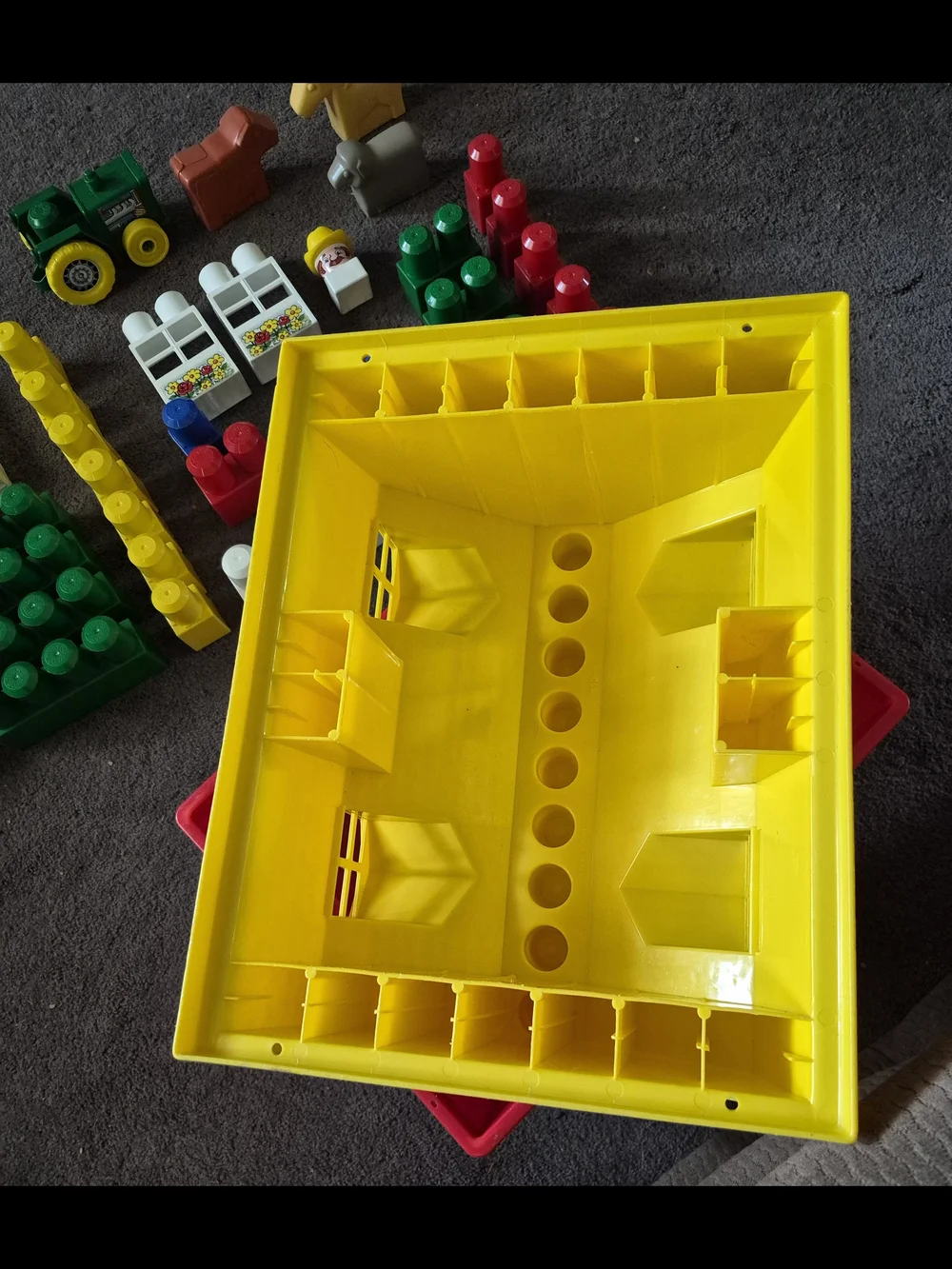 VTG Lil' Farmer Play Set - From 1994 Mega Bloks PLEASE READ POST